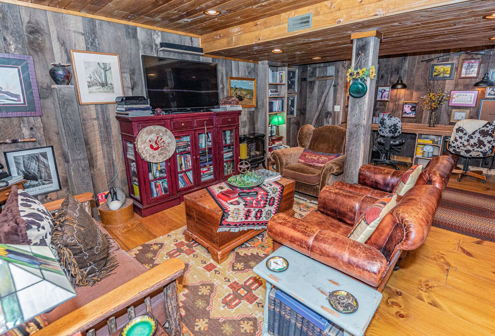 Image number 6 for the current listing