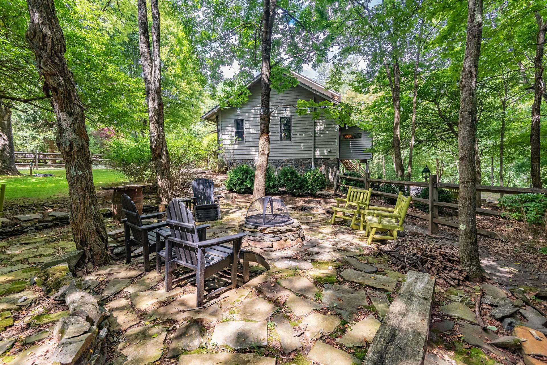 Image number 10 for the current listing