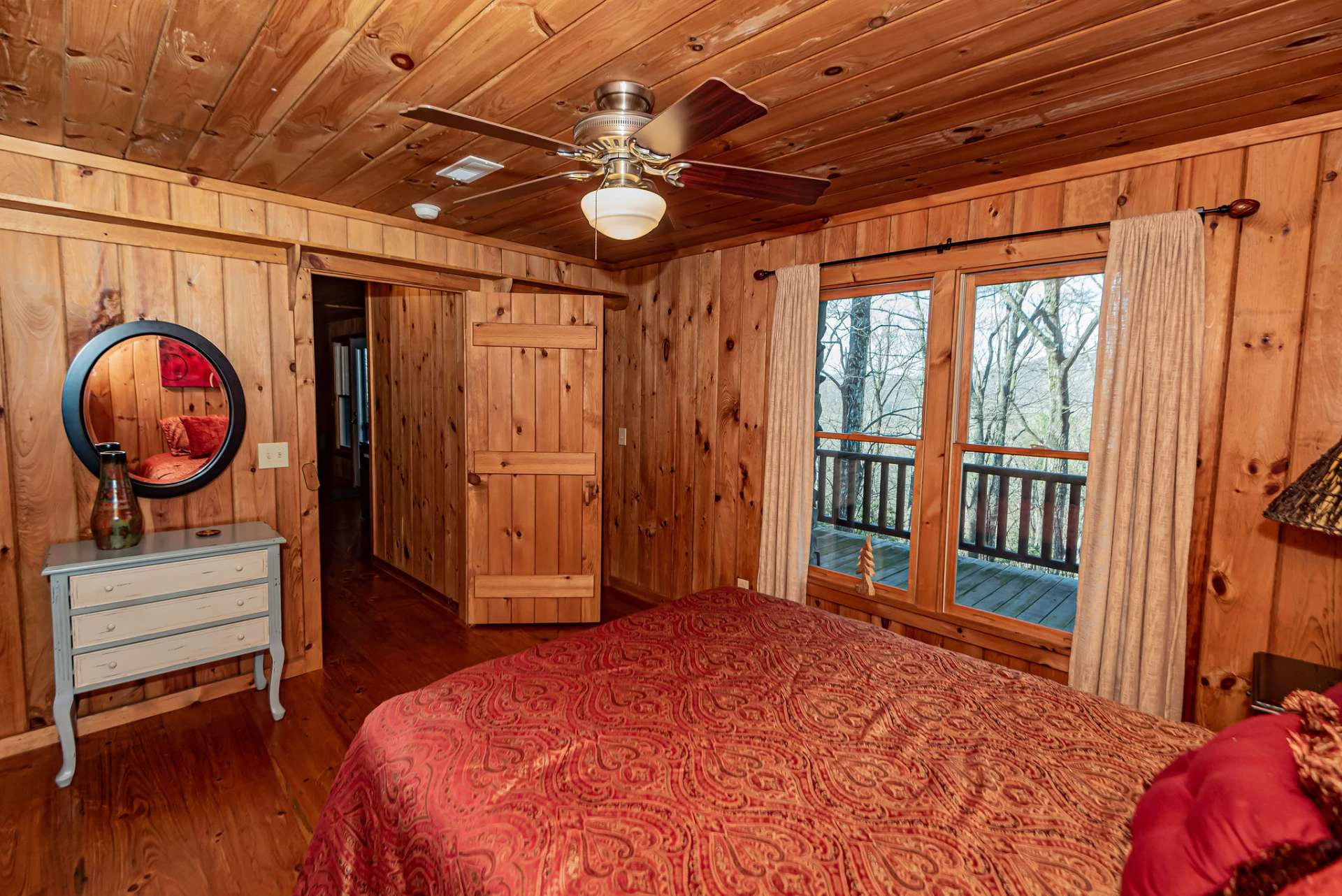 Image number 21 for the current listing