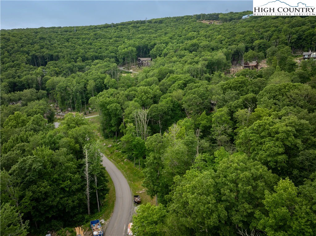Image number 15 for the current listing