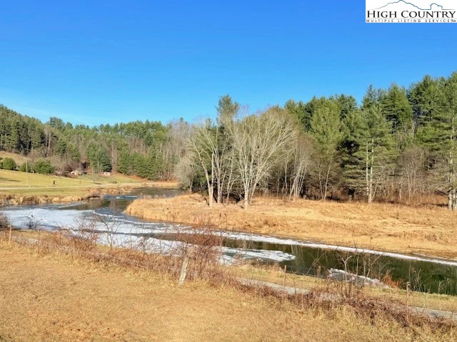 Image number 6 for the current listing