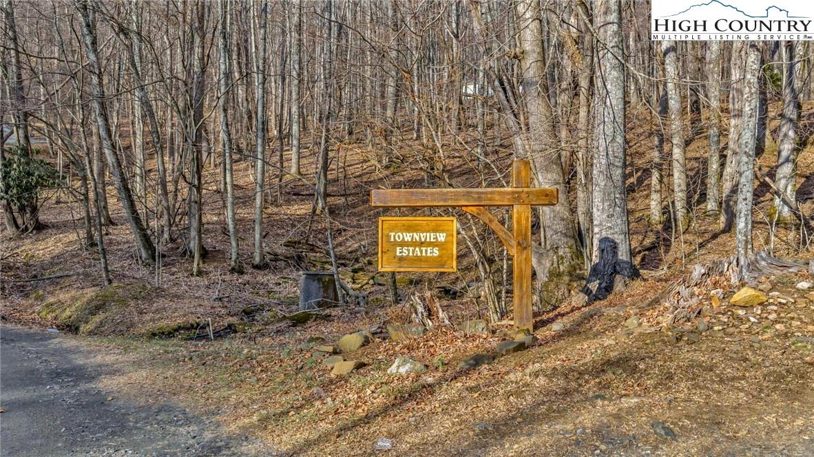 Image number 7 for the current listing