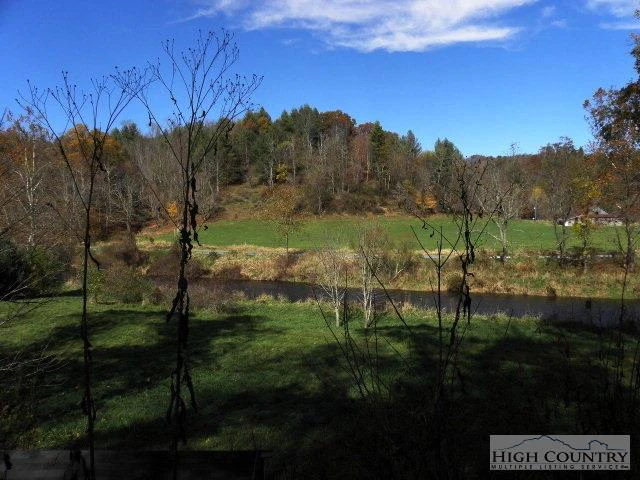 Image number 12 for the current listing