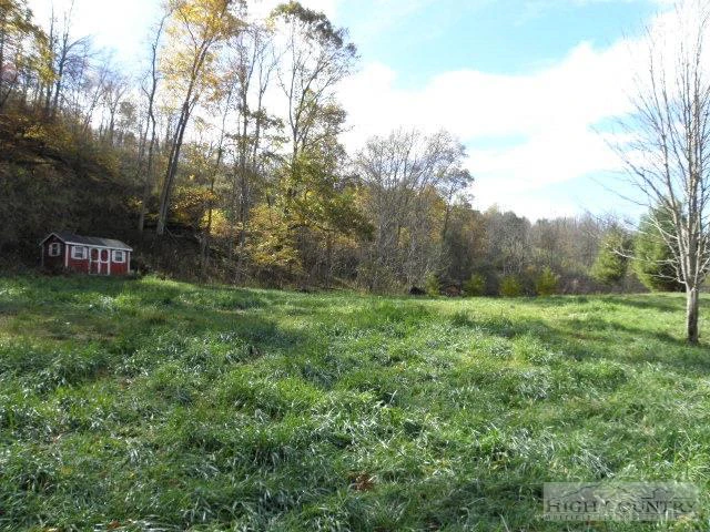 Image number 5 for the current listing