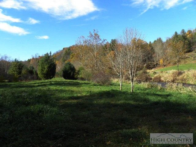 Image number 9 for the current listing