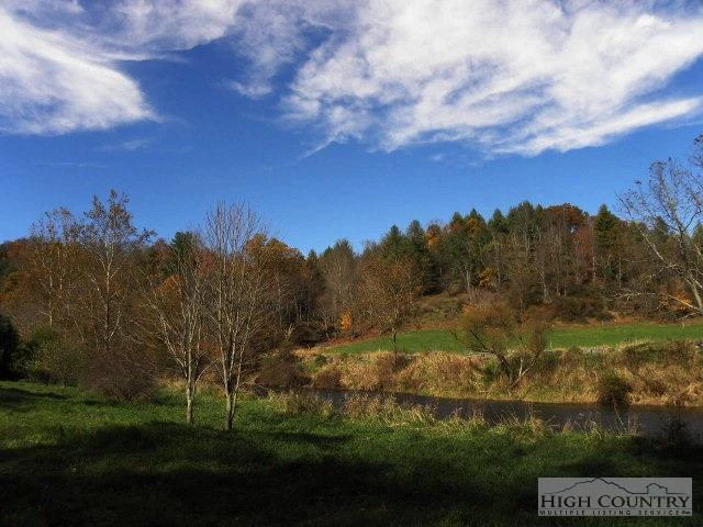 Image number 10 for the current listing