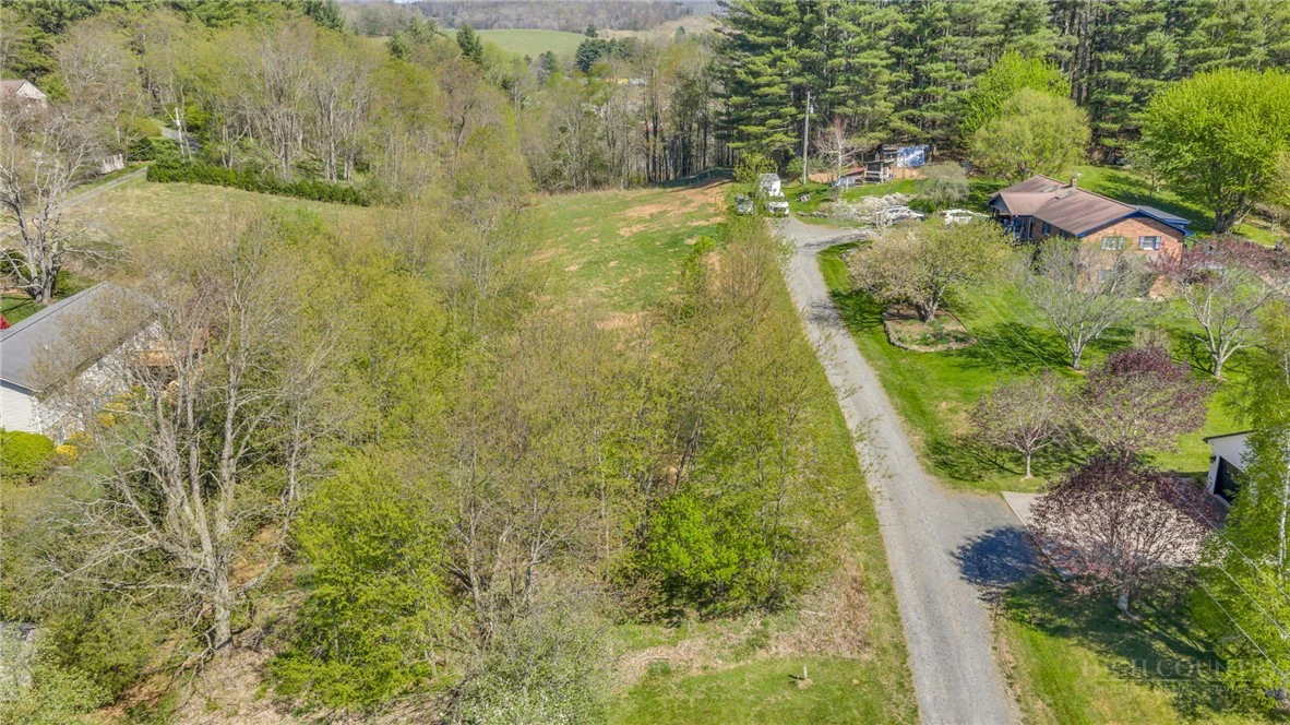 Image number 4 for the current listing