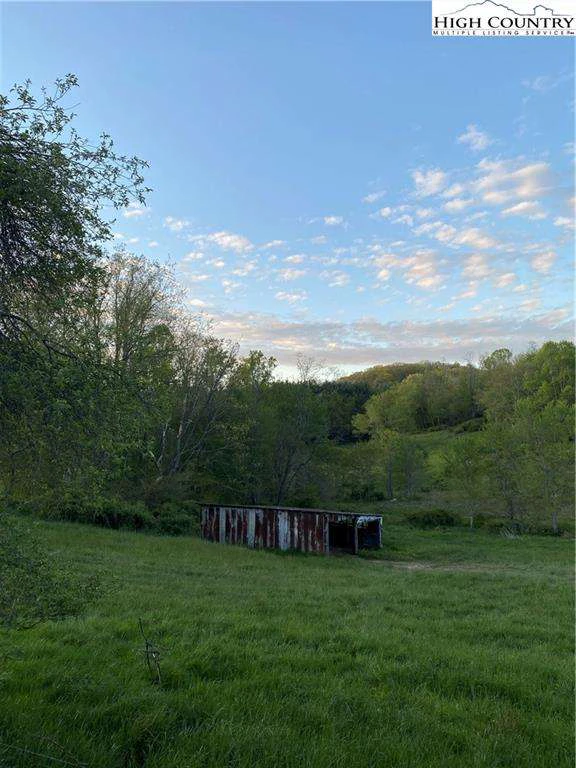Image number 6 for the current listing