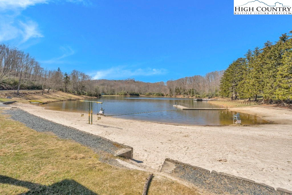 Image number 7 for the current listing