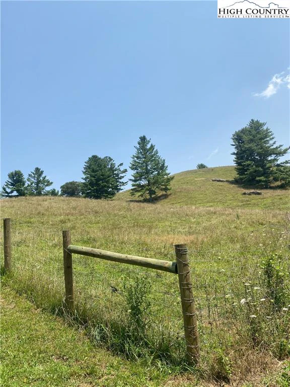 Image number 6 for the current listing