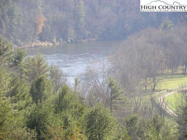 Image number 4 for the current listing