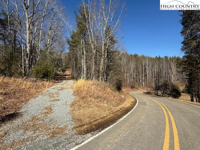 Image number 1 for the current listing