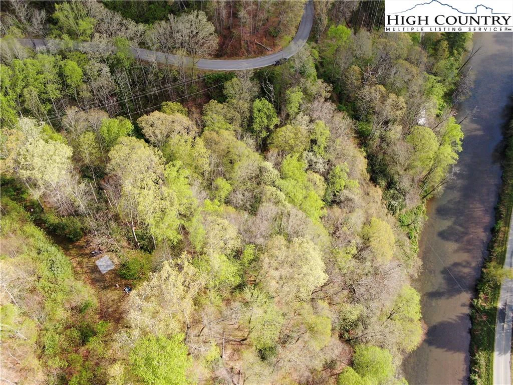 Image number 3 for the current listing