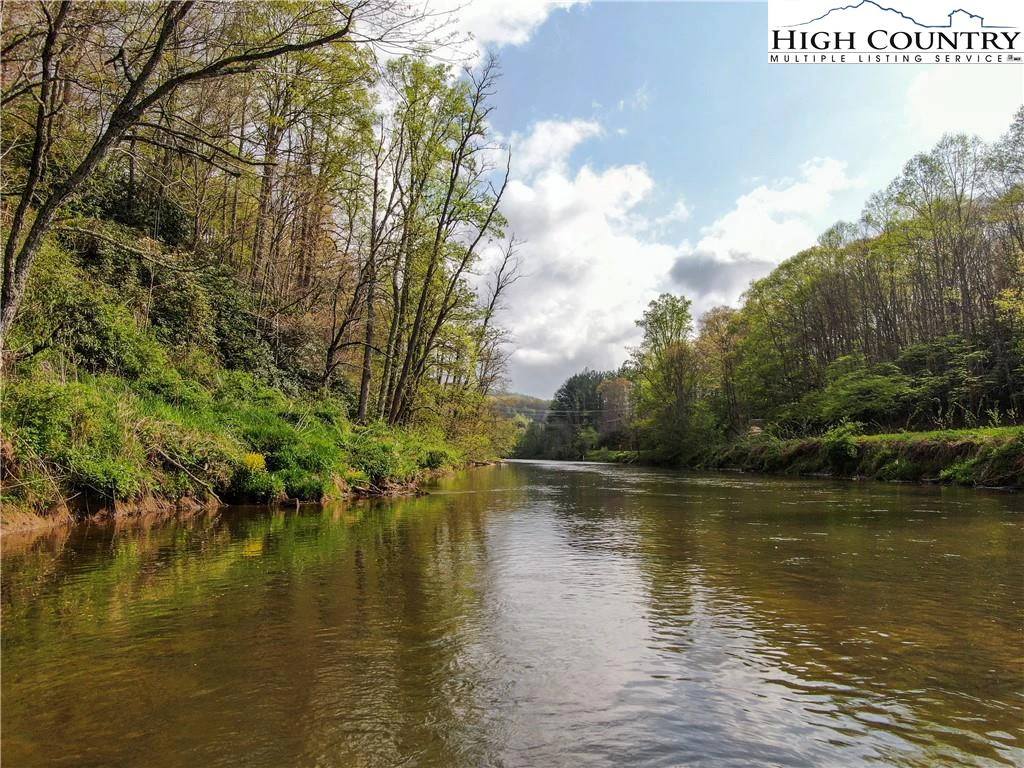 Image number 12 for the current listing
