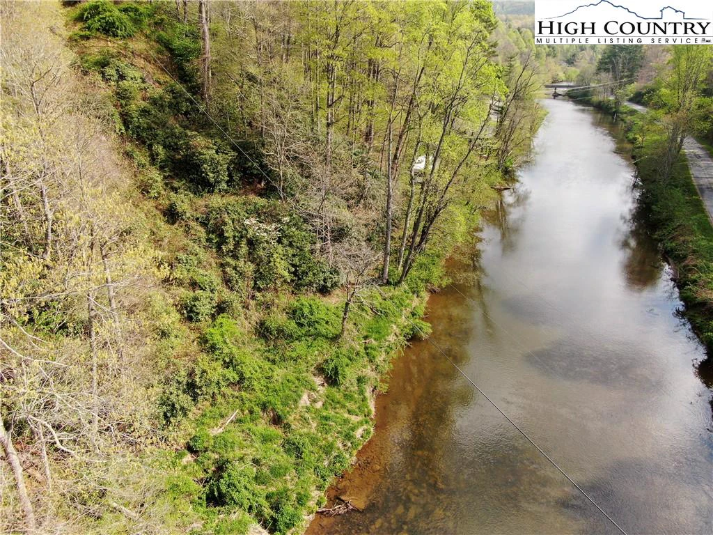 Image number 14 for the current listing