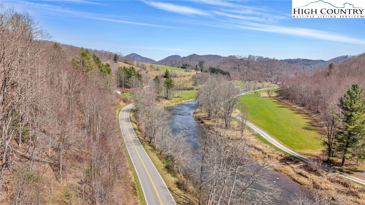 Image number 3 for the current listing