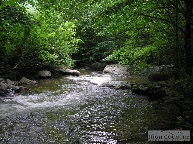 Image number 9 for the current listing