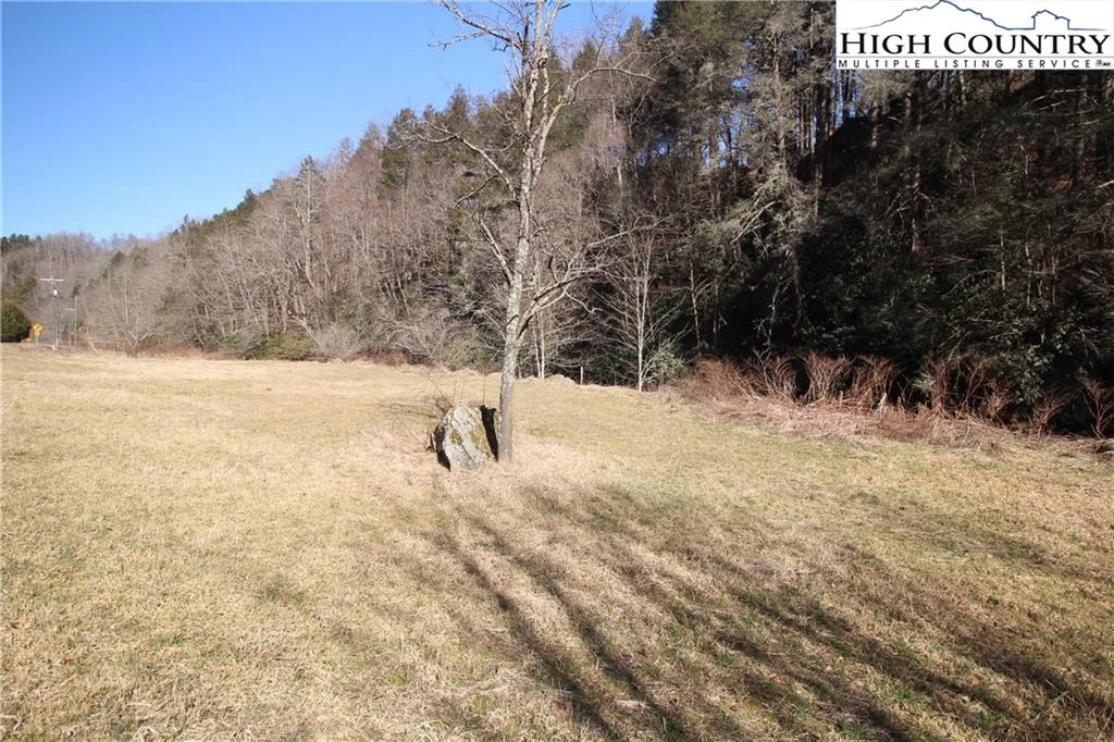 Image number 6 for the current listing