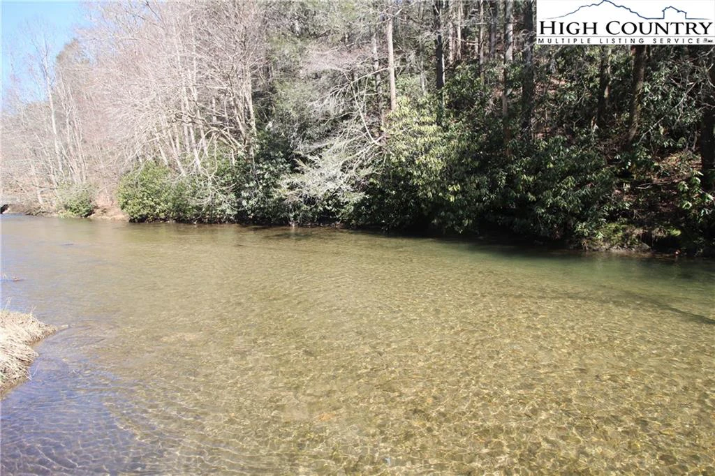 Image number 12 for the current listing