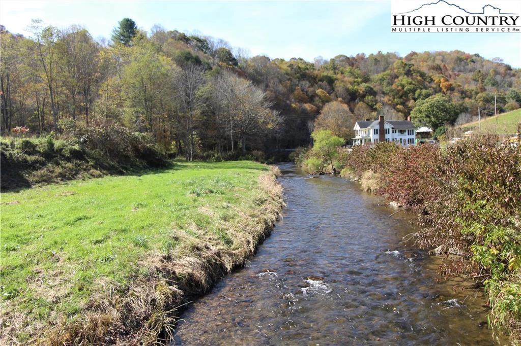 Image number 6 for the current listing