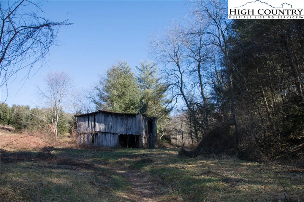 Image number 20 for the current listing