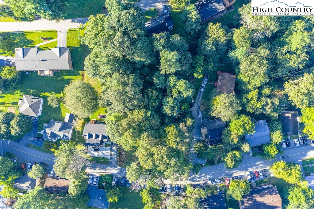 Image number 3 for the current listing