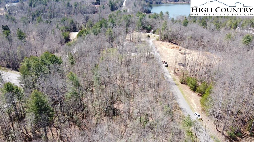 Image number 5 for the current listing