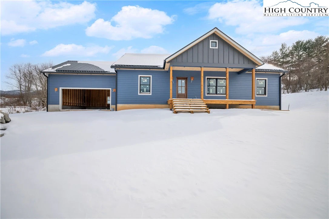 Image number 16 for the current listing