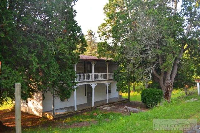 Image number 9 for the current listing