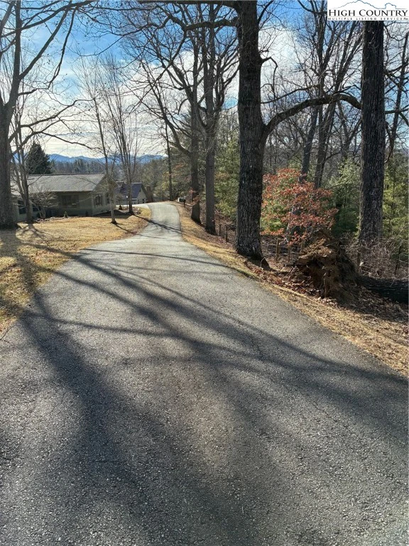 Image number 3 for the current listing