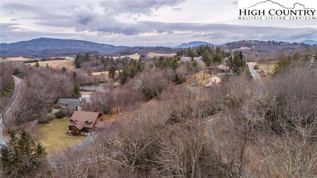 Image number 18 for the current listing