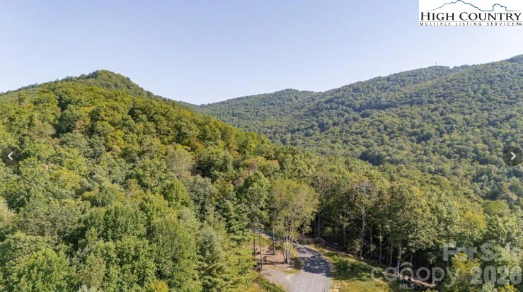 Image number 5 for the current listing