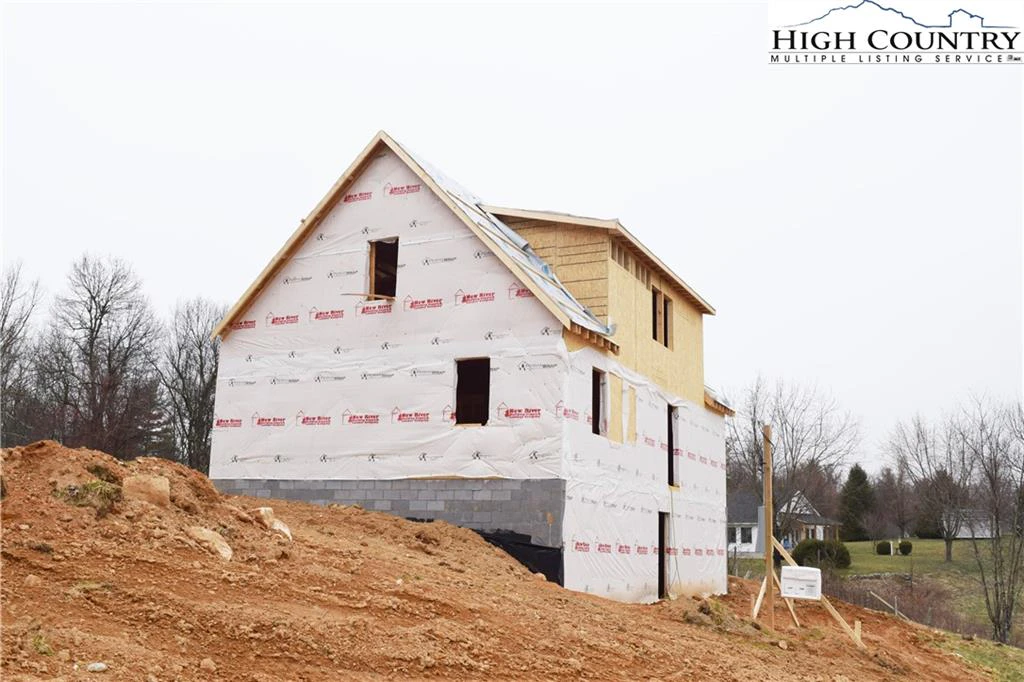 Image number 5 for the current listing