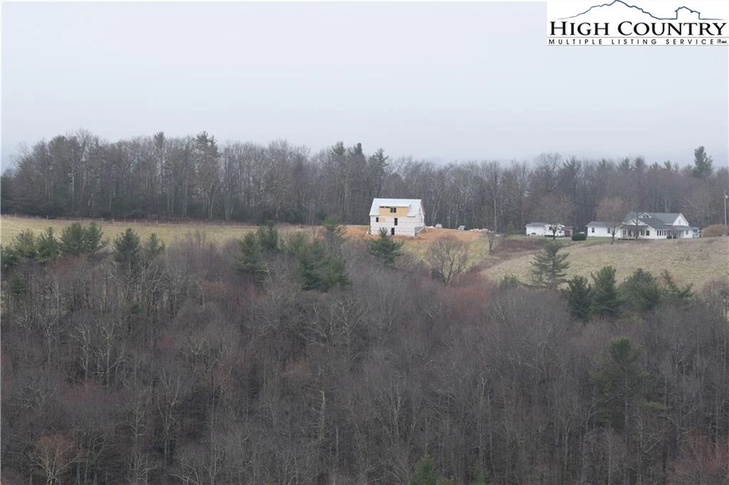 Image number 7 for the current listing