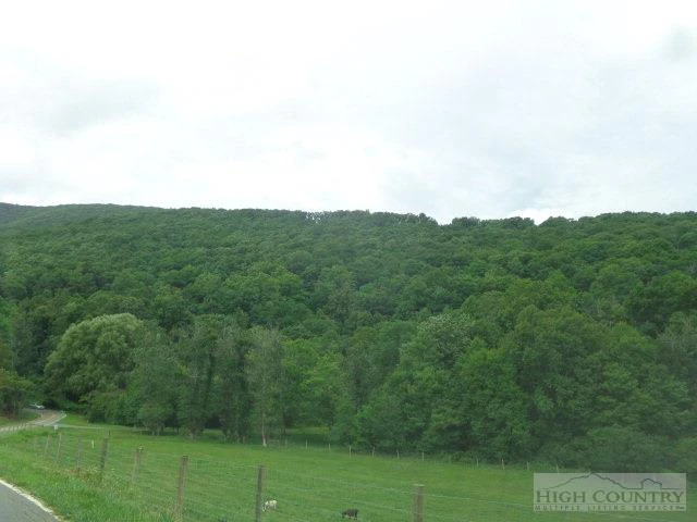 Image number 6 for the current listing