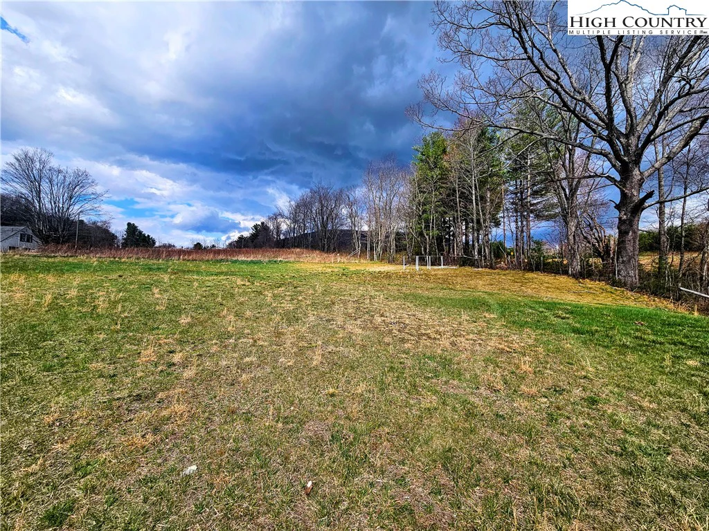 Image number 7 for the current listing