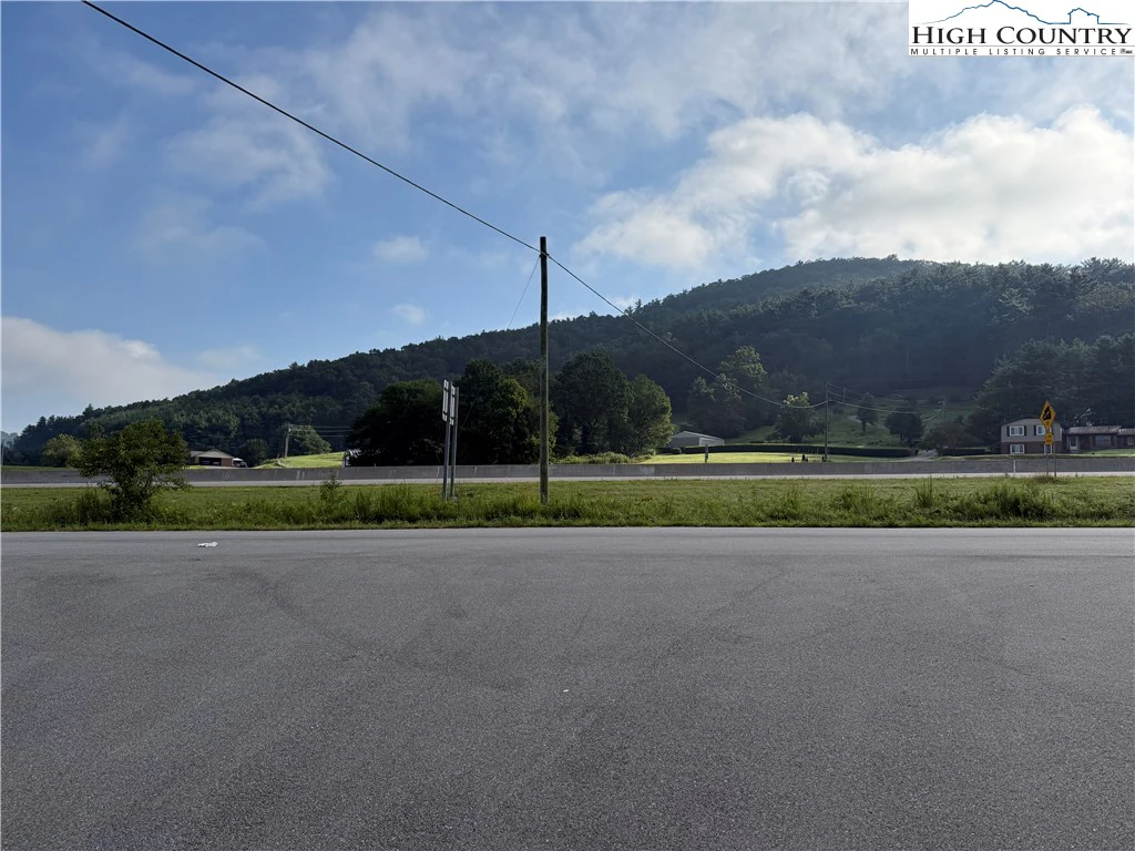 Image number 6 for the current listing