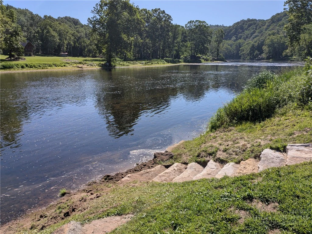 Image number 6 for the current listing