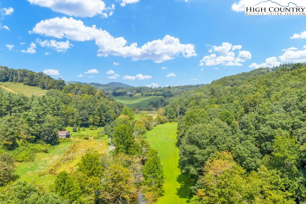 Image number 11 for the current listing