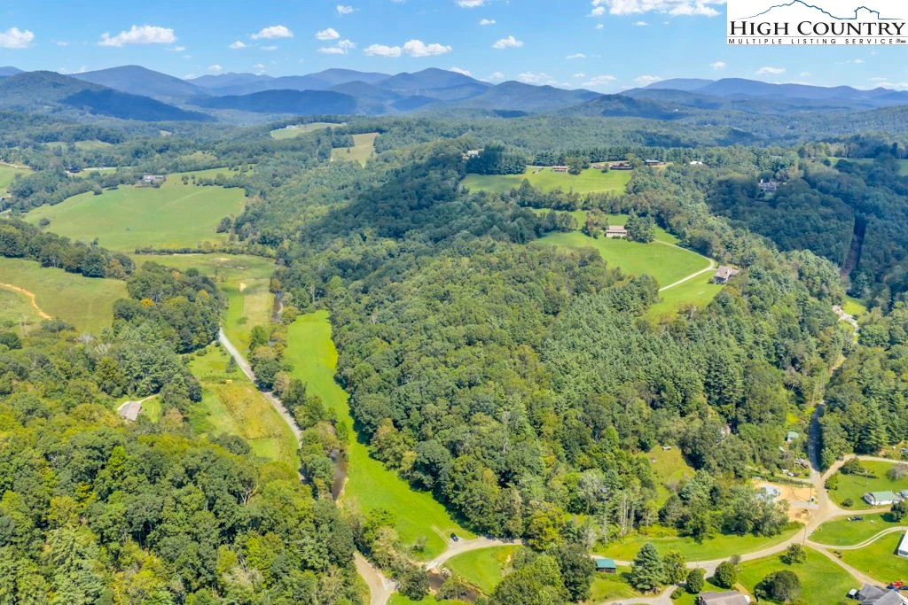 Image number 6 for the current listing