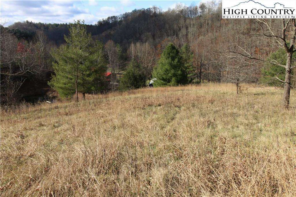 Image number 1 for the current listing