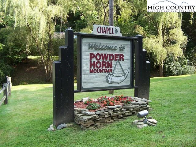 Image number 15 for the current listing