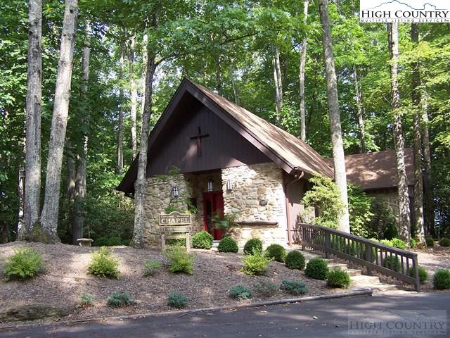 Image number 9 for the current listing