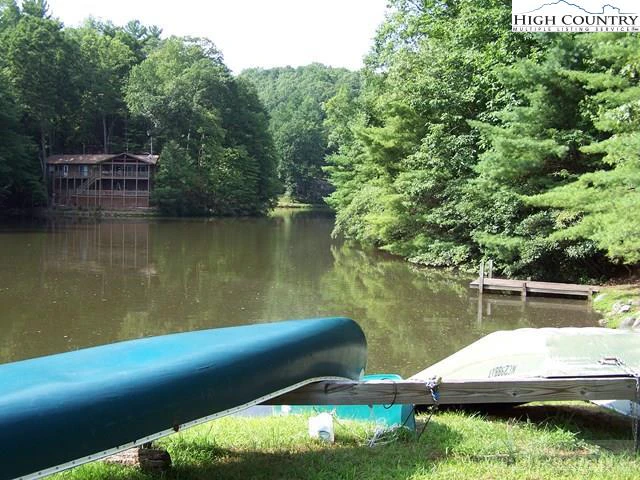Image number 16 for the current listing