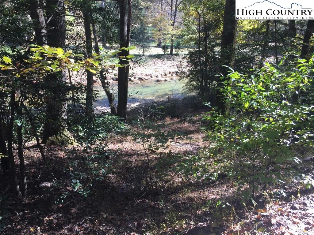Image number 5 for the current listing