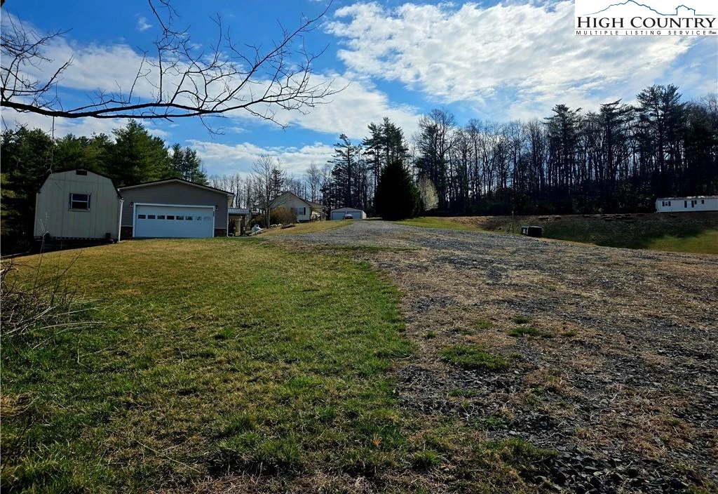 Image number 5 for the current listing