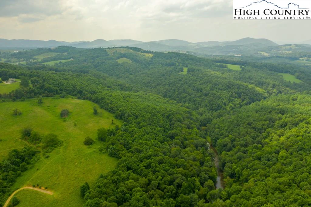 Image number 1 for the current listing