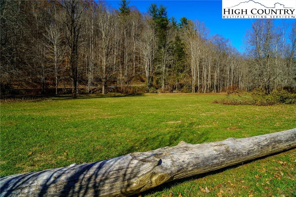 Image number 8 for the current listing