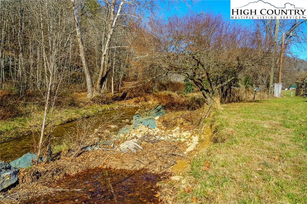 Image number 6 for the current listing