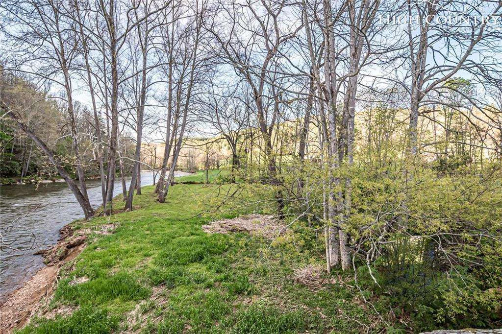 Image number 6 for the current listing